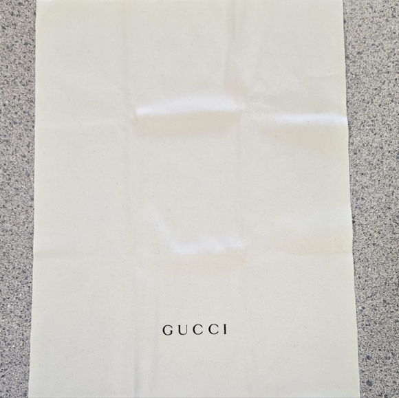 Gucci Sunglasses - Picture 4 of 6